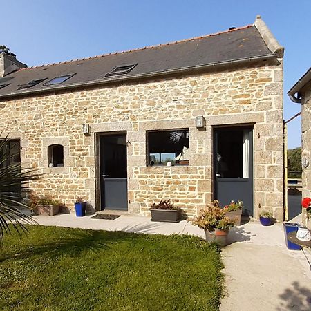 L'Ecurie Kerdoel Villa Cleder Exterior photo